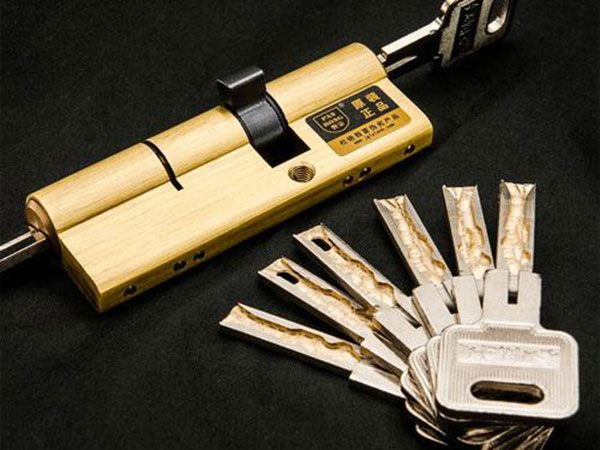 盐田24小时上门开锁公司