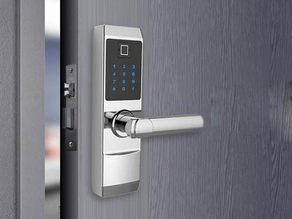 盐田24小时上门开锁公司